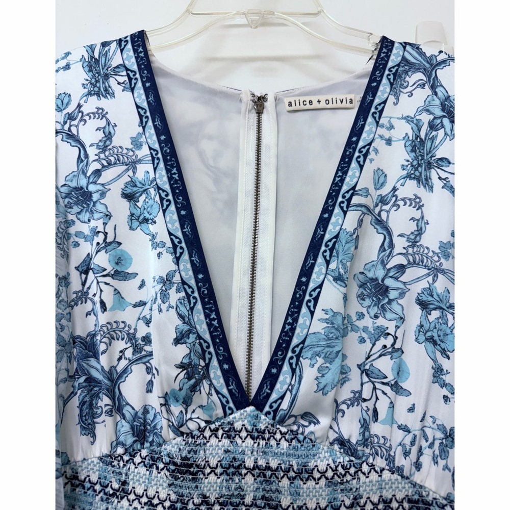 Alice + Olivia Sion Sunburst Pleated Maxi Dress Spring Sky Blue Floral Print 10 - Picture 4 of 16